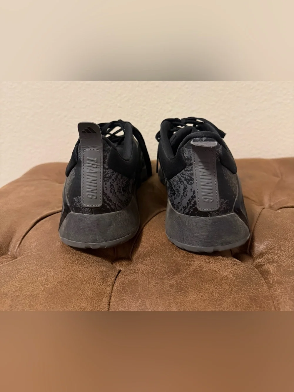 adidas details wide